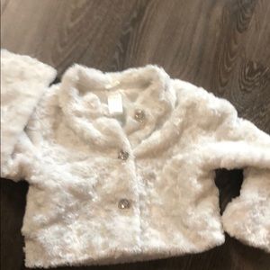 Girls white fluffy sweater